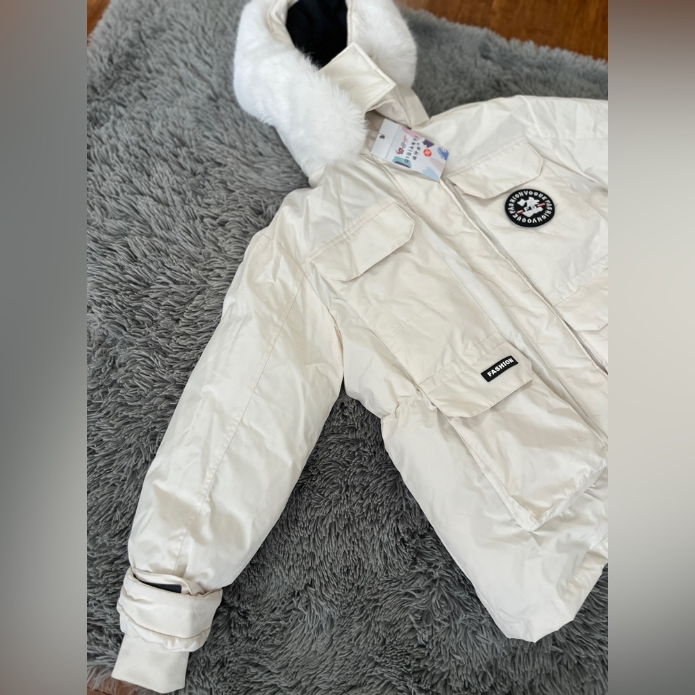 NWT Winter Puffer Coat Ski Jacket Faux Fur Trim Fashion Vogue QIQIANYI China L - Picture 4 of 12